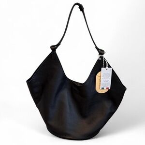 Viola Castellani Made in Italy Oval Bottom Genuine Leather Hobo Bucket Bag Black